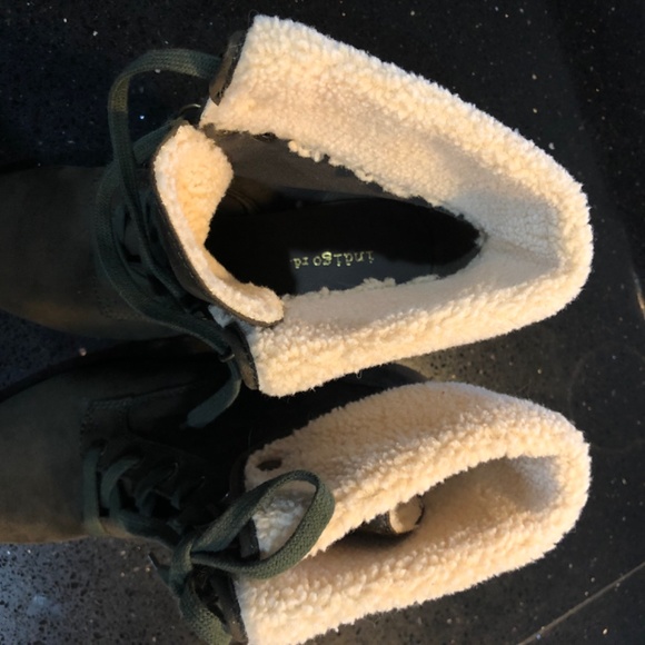 Olive Green Wedge Ankle Boot Women’s US Size 8 - Picture 6 of 11